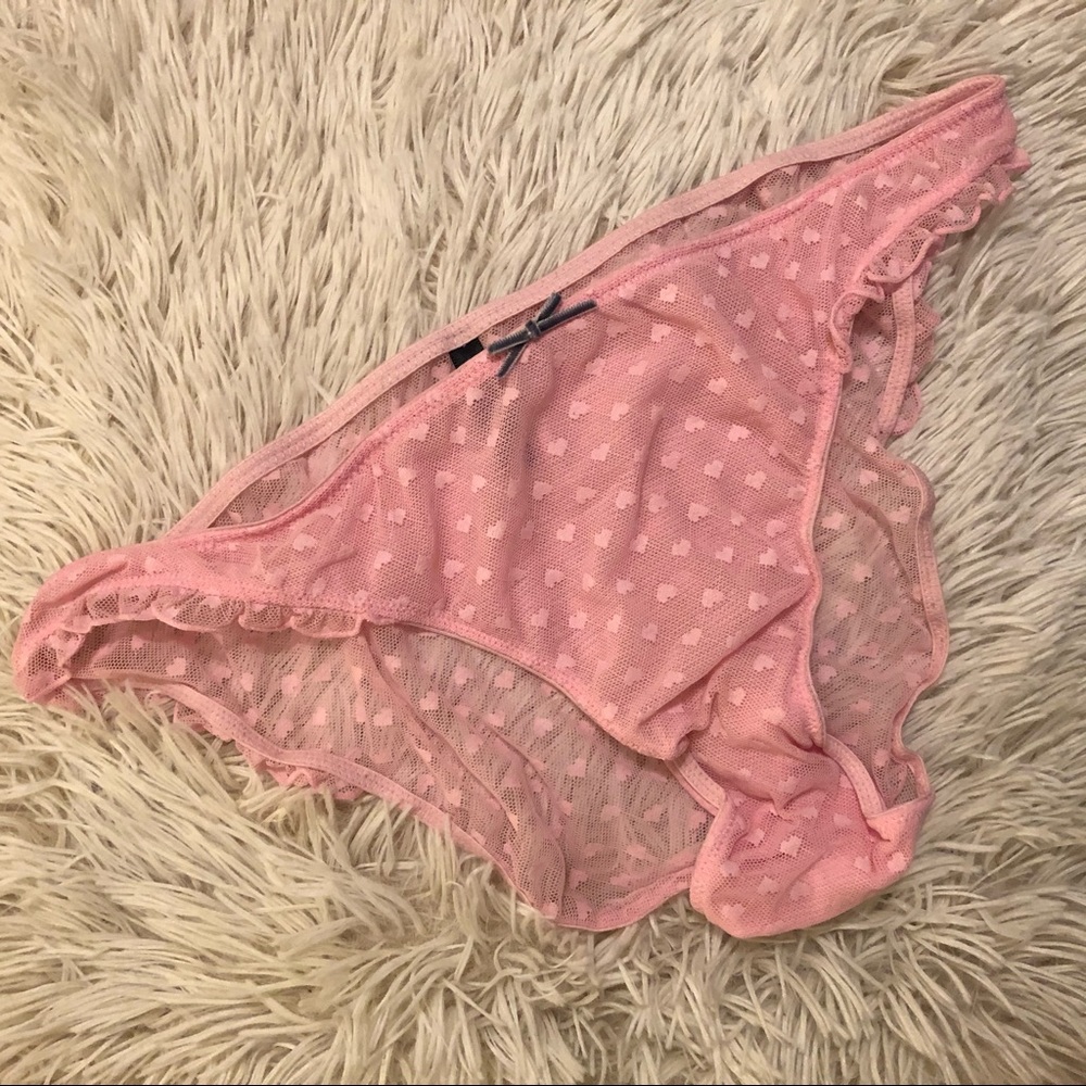 NWT Undiz back lace (hearts) panties